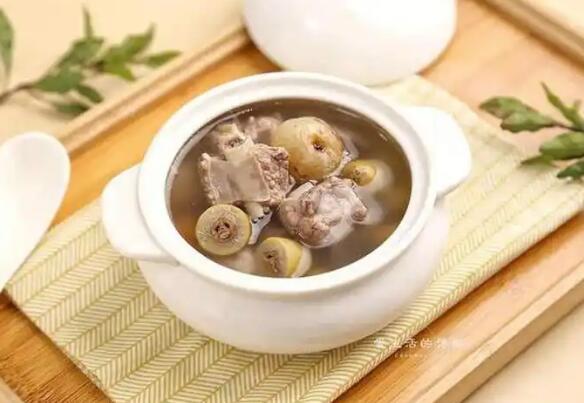 乳香精油功效与作用点网 :分享乳香精油护肤品十大品牌吗-乳香精油的功效与用法知识